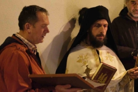 Bozcaada’da Paskalya ayini düzenlendi