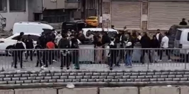 Esenyurt’ta düğünde silahlar konuştu: Çok sayıda yaralı ve gözaltılar var