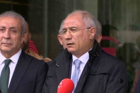 AK Parti Genel Başkan Vekili Efkan Ala Sırrı Süreyya Önder’i hastanede ziyaret etti