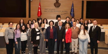 Türk ve İtalyan gençler iklim için buluştu