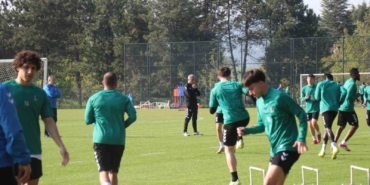 Sakaryaspor, İrfan Buz ile ilk idmanına çıktı