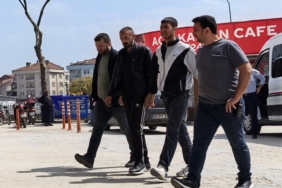 Cinayet ve hırsızlıktan aranan şüpheliler yakalandı