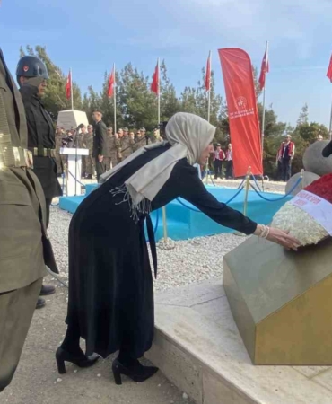 57’nci Alay Sancağı devir teslim töreni yapıldı