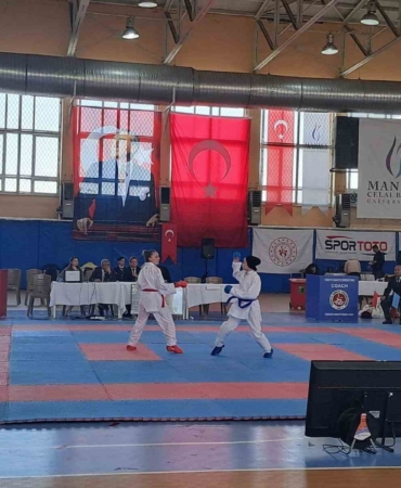 BŞEÜ’den Türkiye Üniversiteler Karate Şampiyonası’nda başarı