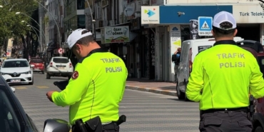 Balıkesir’in Gönen ilçesinde trafik uygulaması: 46 araç kontrol edildi