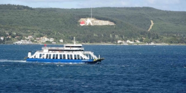 Bozcaada ve Gökçeada’ya poyraz fırtınası nedeniyle 2 gündür sefer yapılamıyor