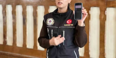 Sirkeci Garı’nda düzenlenen "En İyi Narkotik Polisi Anne" projesine yoğun ilgi