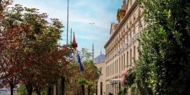 Başarılı gençlere İstanbul’da kapsamlı eğitim bursu