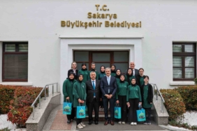 Yusuf Alemdar’ın başkanlık koltuğuna Zeynep geçti: "Yarının geleceği bizim elimizde"