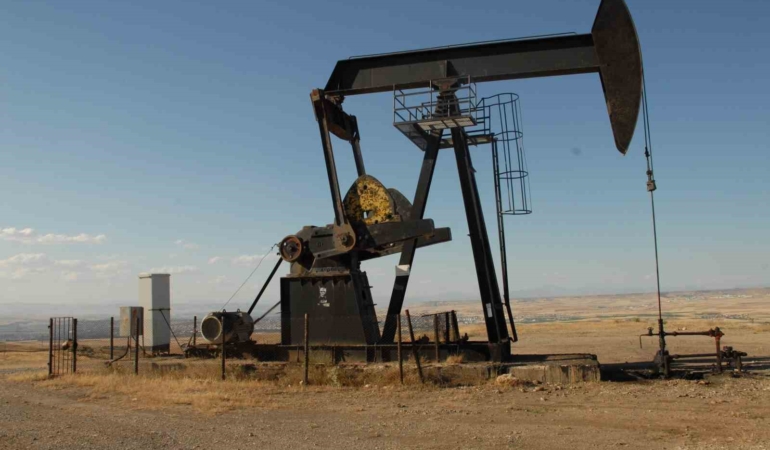 Brent petrol Şubat 2021’den bu yana en düşük seviyesinde