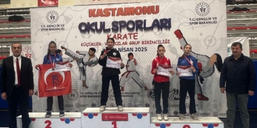 Körfezli karatecilerden 5 sporcu ile 5 şampiyonluk