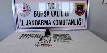 Bursa’da 226 sikke ve minyatür heykel ele geçirildi