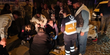 Edirne’de 2 otomobil çarpıştı, ortalık savaş alanına döndü: 4 yaralı