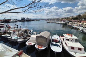 Marmara Denizi ulaşımına Poyraz engeli: Balıkçılar limana döndü