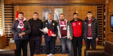 Belekoma Tayfa taraftar grubundan anlamlı ziyaret