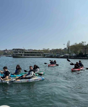 Üniversiteliler, Haliç’te su sporlarıyla buluştu