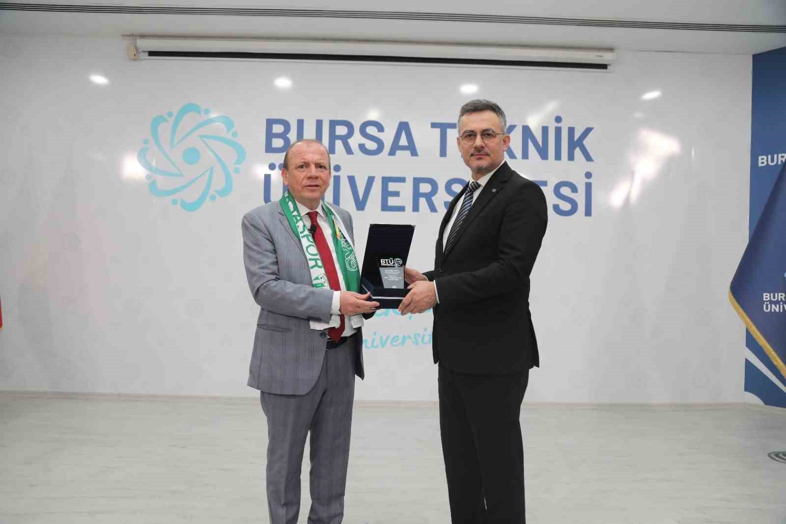 Bursa TB Yönetim Kurulu Başkanı: "Başarı BTÜ’lü öğrencilerle gelecek"