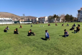 Futbol antrenmanları aralıksız devam ediyor