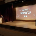 Bayrampaşa’da İngilizce münazara yarışması heyecanı