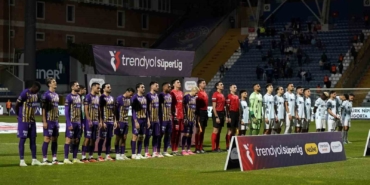 Trendyol Süper Lig: Eyüpspor: 1 - Adana Demirspor: 0 (Maç devam ediyor)