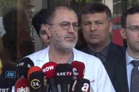 Sırrı Süreyya Önder’i ameliyat eden Prof. Dr. Sağbaş: "Sağ kalp kısmen kasılmaya başladı"