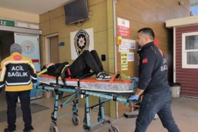 Bursa’da iki motosiklet çarpıştı: 1’i ağır 3 yaralı