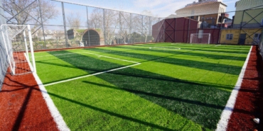 10 futbol, 10 basketbol ve voleybol sahası için ilk adım atılıyor