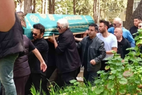 Tarkan annesine gözyaşları içinde veda etti