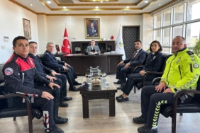 Polis Haftası nedeniyle Kaymakam’ı ziyaret ettiler