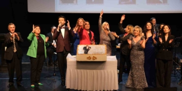 Talat Er, müzik kariyerinin 40. yılını Büyükçekmece’de kutladı