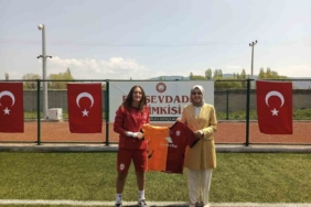 UEFA Kadınlar Şampiyonlar Ligi’nde gruplara kalmayı başaran Galatasaray U-17 Kadın Futbol Takımı Gölpazarı’nda kampa girdi
