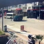 Sürücüsüz araç harekete geçti, facia böyle teğet geçti