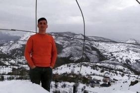 Eyüpsultan’da kıraathanede silahlı saldırı: 23 yaşındaki genç hayatını kaybetti