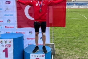 Bursalı Milli atletten dünya üçüncülüğü