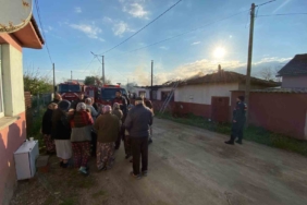 Çanakkale’de ev yangınında 1 kişi hayatını kaybetti