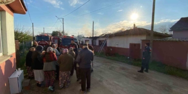 Çanakkale’de ev yangınında 1 kişi hayatını kaybetti