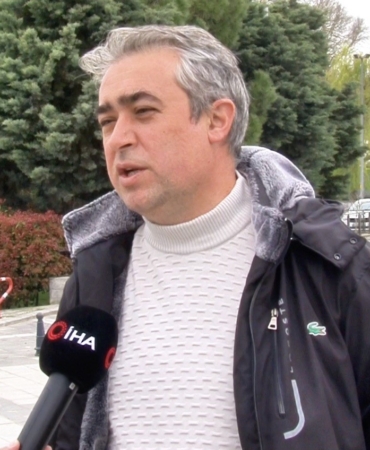 Arnavutköy’de zehirli tırtıl konvoyu kamerada