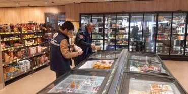Dilovası’nda gıda ve marketlere yönelik denetimler sıklaştırıldı