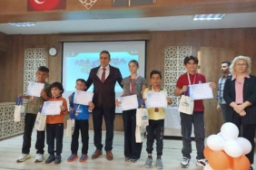 Burhaniye’de Türkiye Akıl ve Zeka Oyunları Ödül Töreni heyecanı