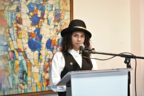 Otizmli Miral’den ilham veren sergi Küçükçekmece’de