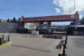 Pendik’teki feci kazada hayatını kaybeden 4 kişinin cenazesi Adli Tıp Kurumundan alındı