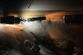 Büyükşehir’den Çalı-Kayapa yolunda gece mesaisi