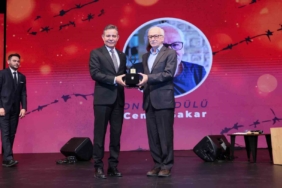 5. Esenler Öykü Günleri’nde "Onur Ödülleri" sahiplerini buldu