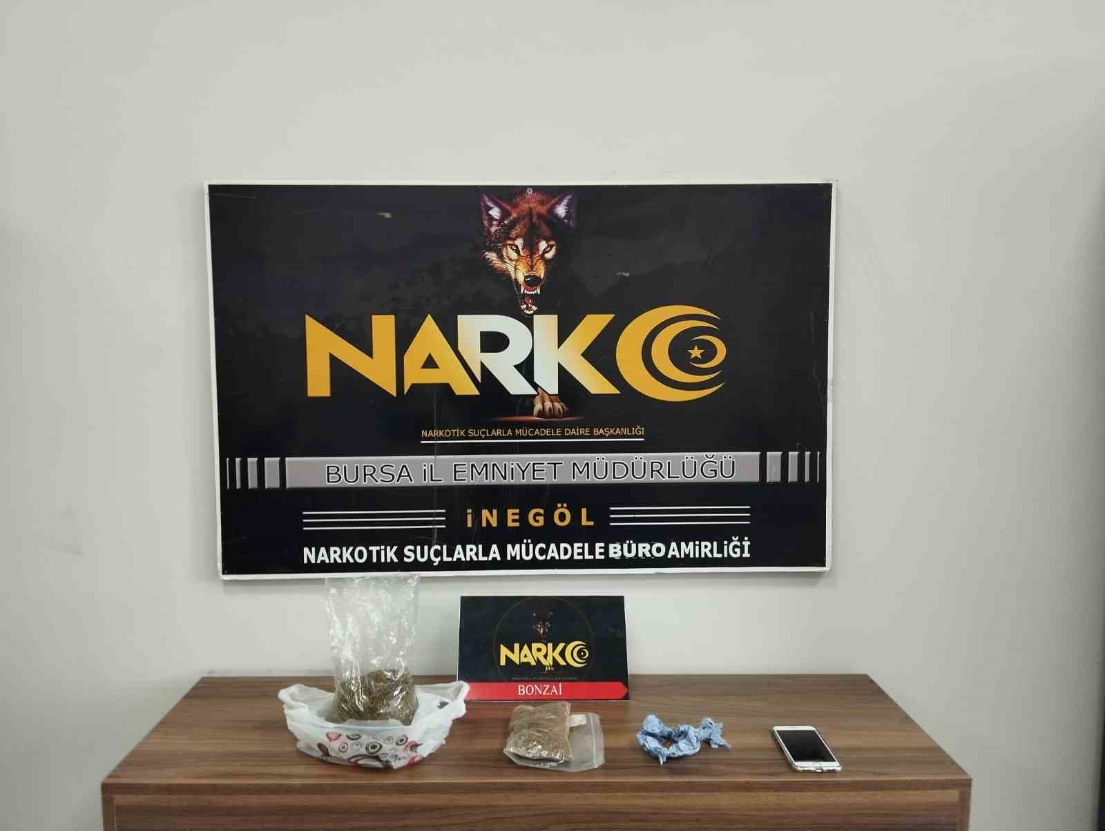 Uyuşturucu taciri kovalamaca sonucu yakalandı