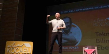 Dijital risklere dikkat: "Gelirlerin yüzde 80’i çocuklar üzerinden kazanılıyor"