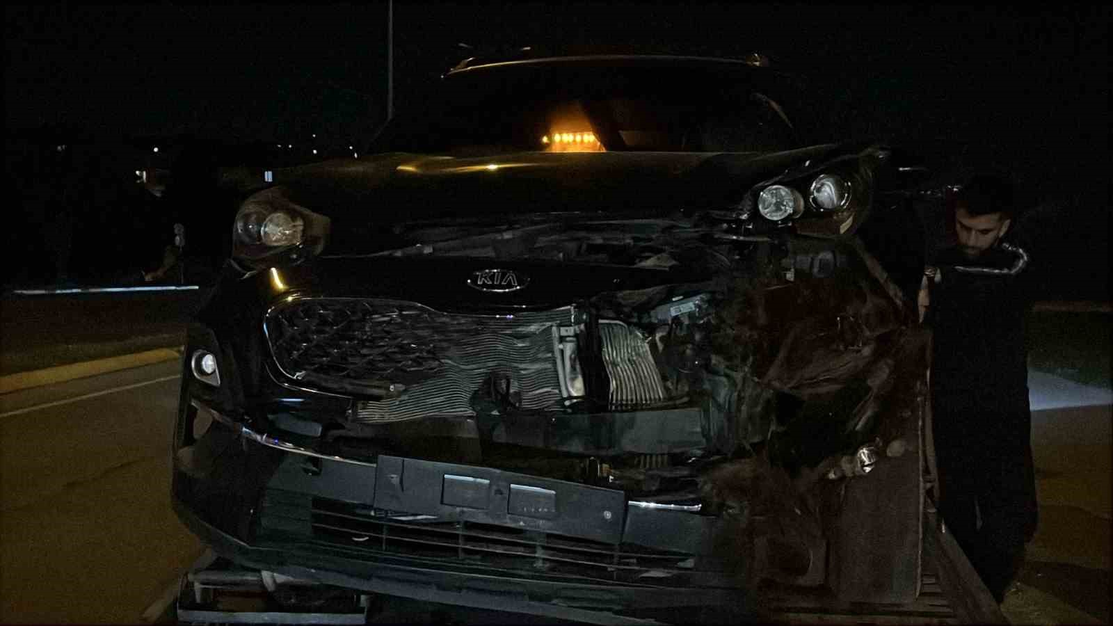 Gebze’de 3 araçlı zincirleme kaza: 2 yaralı