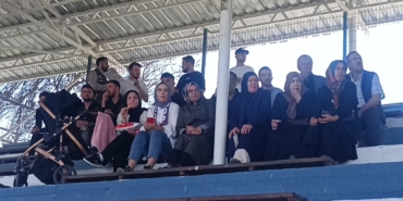 Kınıkspor maçında tribünleri dolduran kadınlara teşekkür