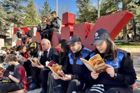 Bilecik’te emniyet mensupları kitap okudu