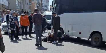 Muratlı’da motosiklet ile minibüs çarpıştı: 1 yaralı