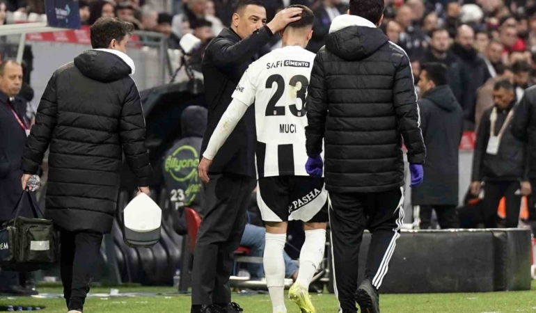 Beşiktaş’tan Ernest Muçi açıklaması